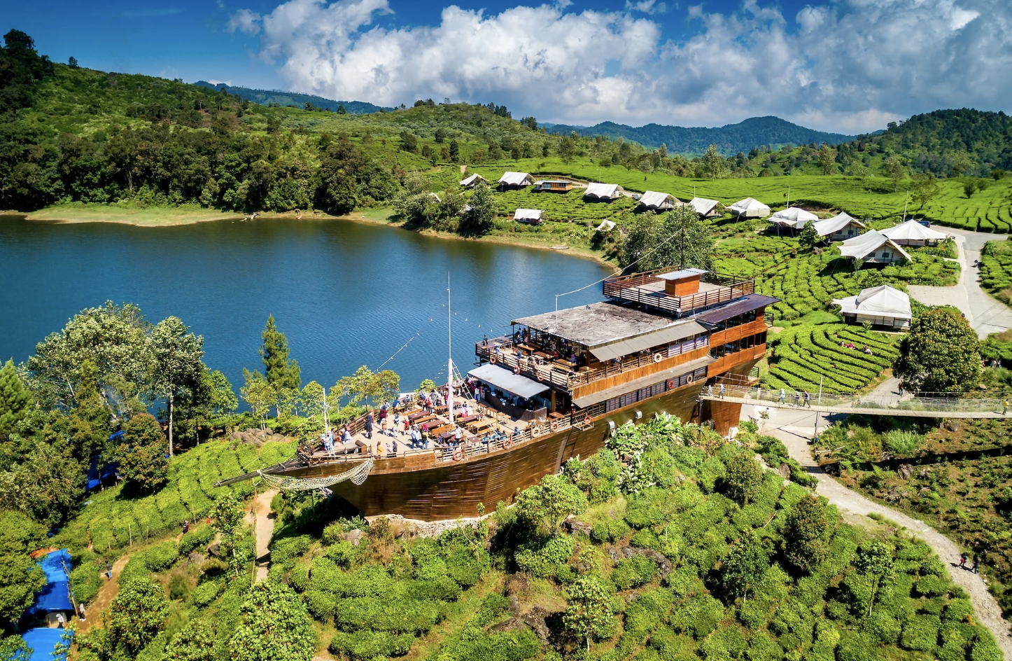Situ Patenggang Lake